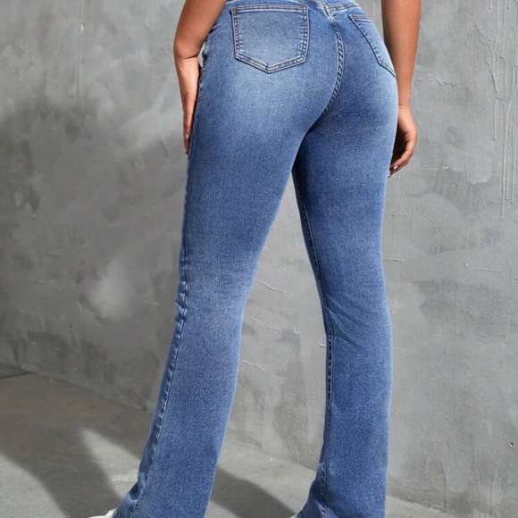 Spring Ripped Flare Leg Jeans - Picture 3 of 5